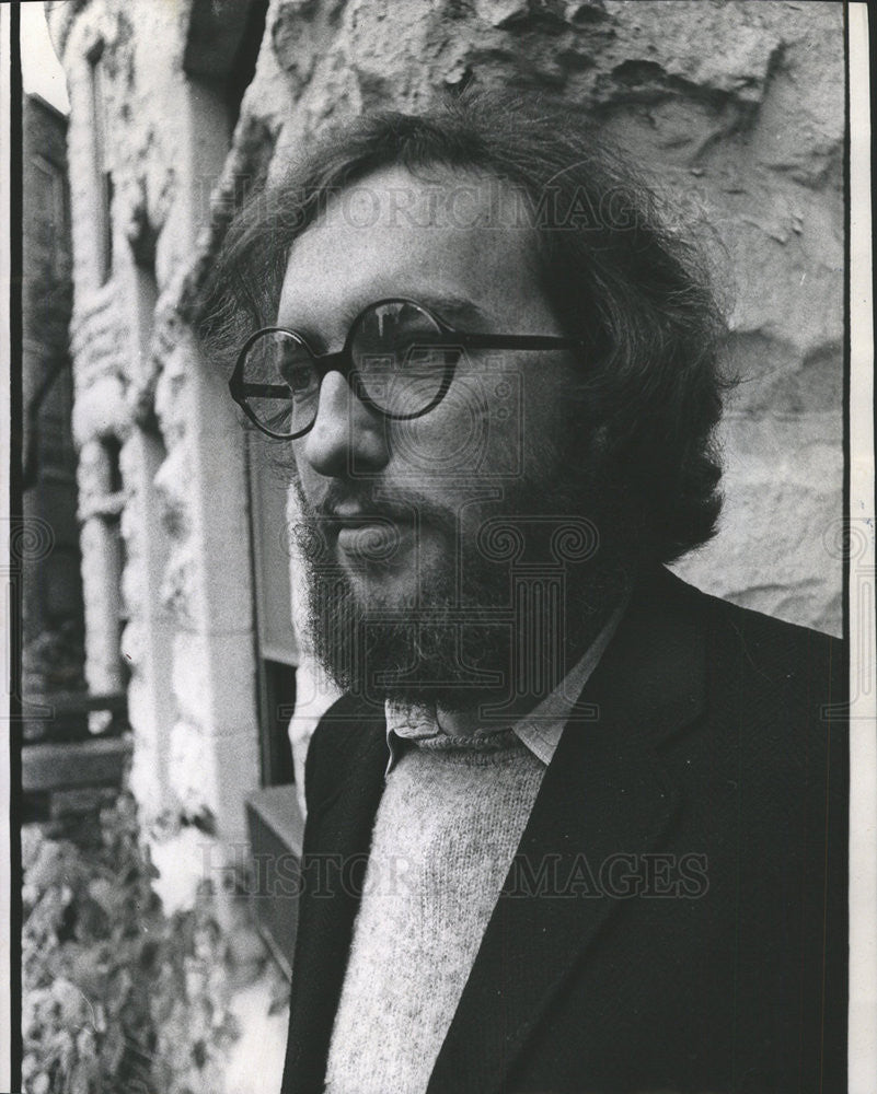 1970 Press Photo Poet Michael Mesic - Historic Images