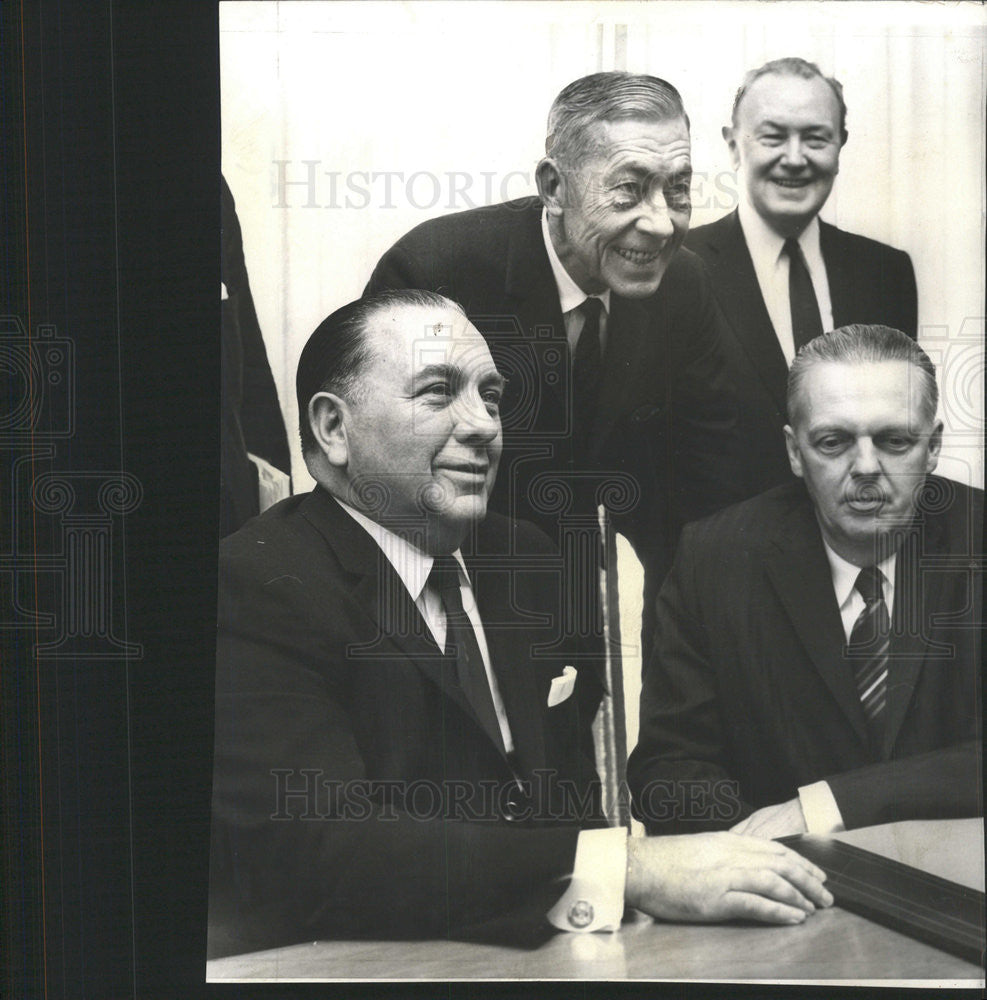 1960 Press Photo Mayor Daley Gov Stratton - Historic Images