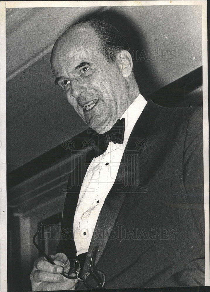 1972 Press Photo Chuck Kirman Chief Justice Robert C.Underwood - Historic Images