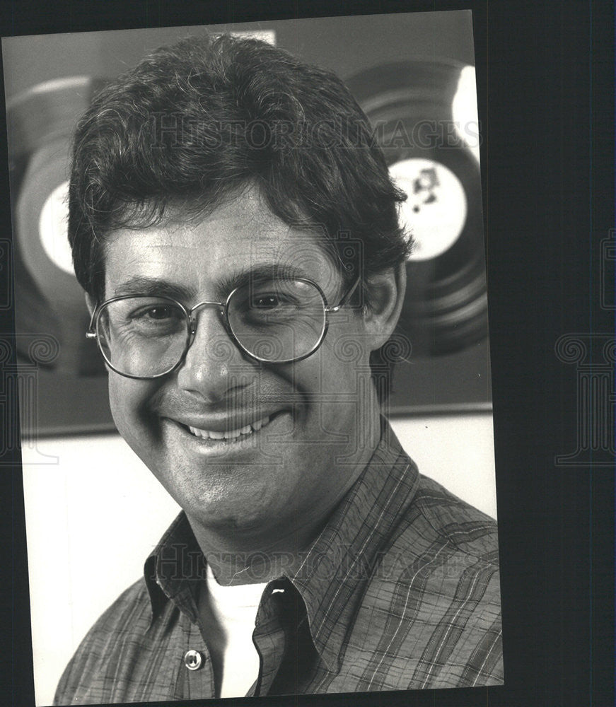 1987 Press Photo Cameron Mackintosh Producer &quot;Les Miserables&quot; - Historic Images