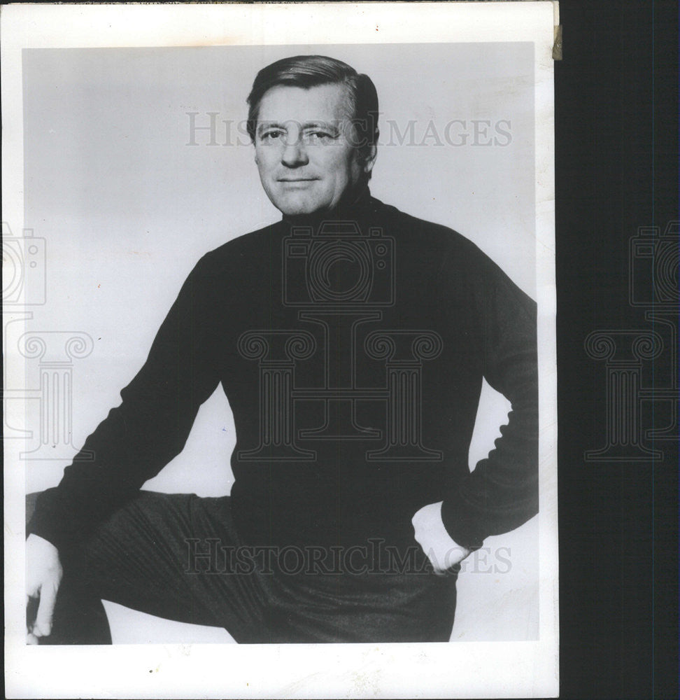 1975 Press Photo Gordon MacRae American actor singer international Musical show - Historic Images