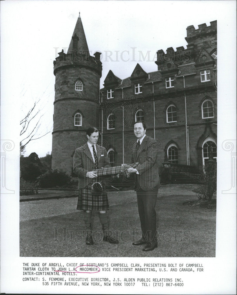 1977 Press Photo JOHN L. R. MACOMBER VICE PRESIDENT MARKETING U.S. CAMPBELL CLAN - Historic Images