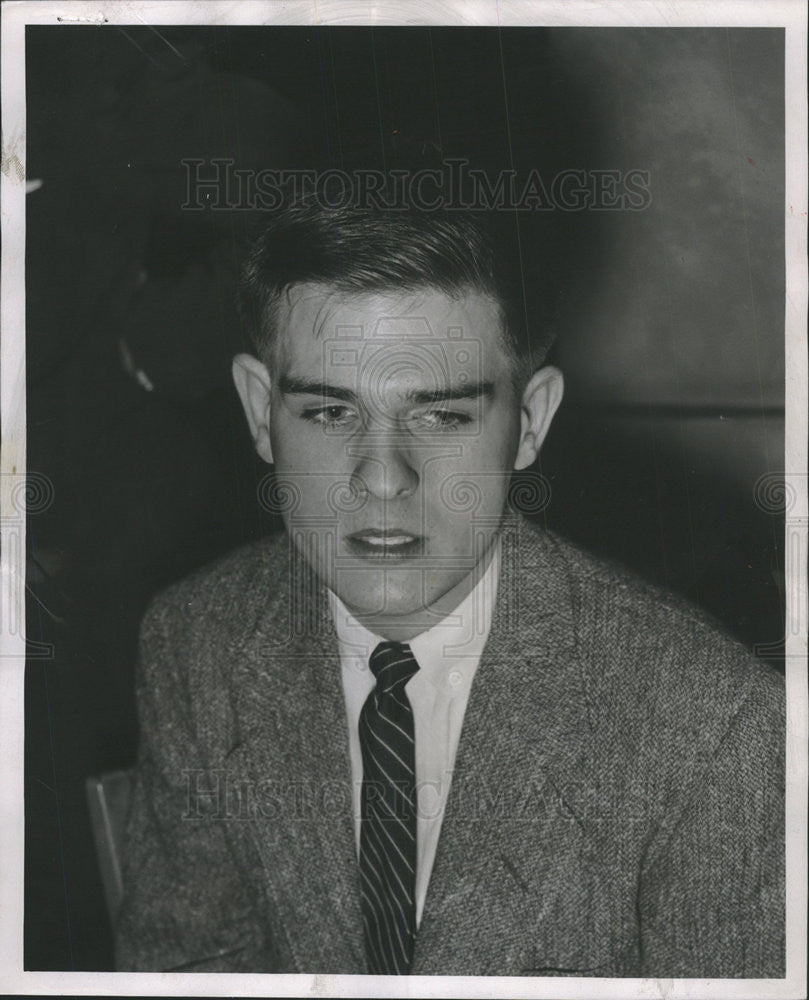 1954 Press Photo Charles Magistro Questioned On Montgomery Ward Thorne&#39;s Death - Historic Images