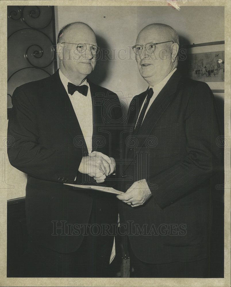 1952 Press Photo Ralph Magee Chicago Methodist Bishop Honor by  NY Titus Lowe - Historic Images