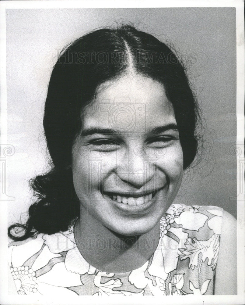 1969 Press Photo Toni Martin, copy girl, city desk - Historic Images