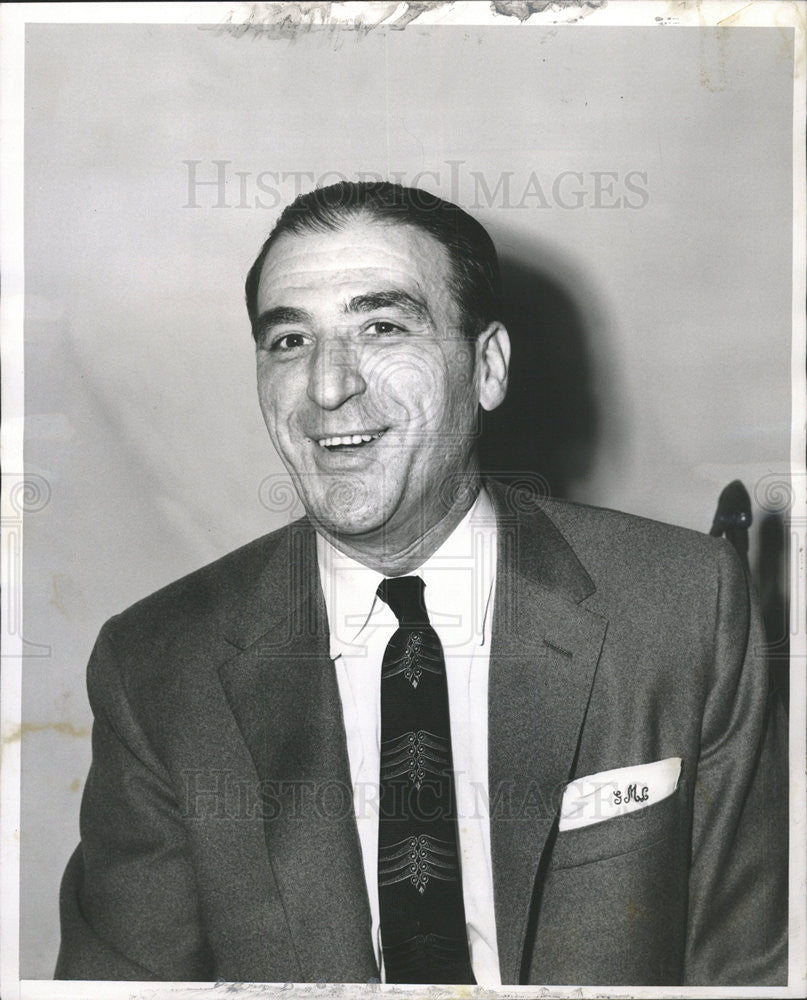 1956 Press Photo Atty. Gale Marcus - Historic Images