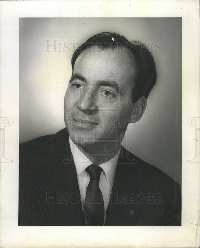 1972 Press Photo ALFREDO SIAN REGIONAL MANAGER MIDWEST