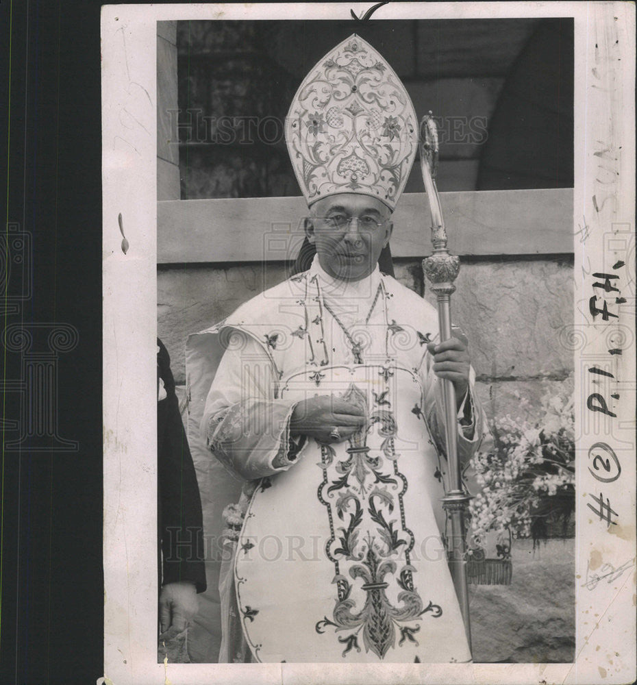 1937 Press Photo Bishop Maundelin of Chicago Speaks Out Against Characterization - Historic Images