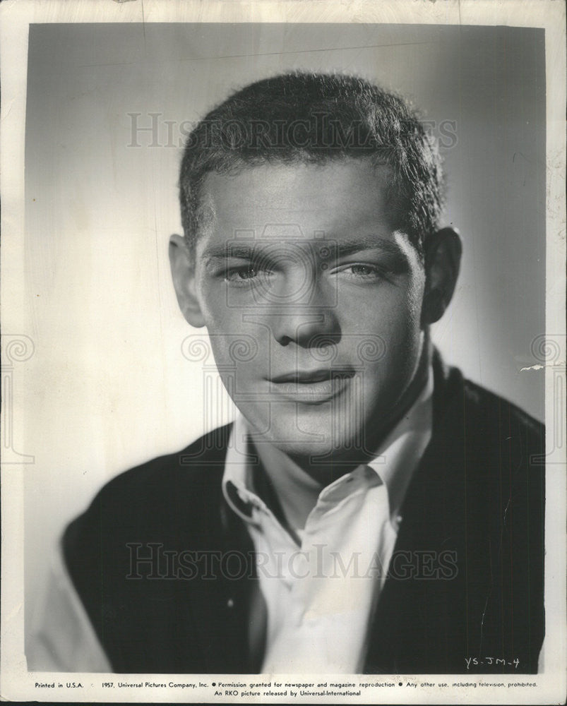 1957 Press Photo Actor James MacArthur In The Young Stranger - Historic Images