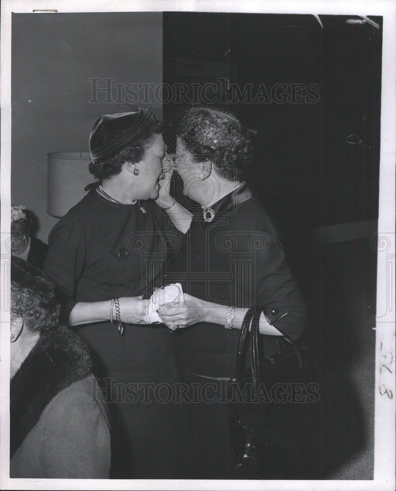 1958 Press Photo MRS. MCMASTER MACARTHUR MRS. CHARLES L. HARDY - Historic Images