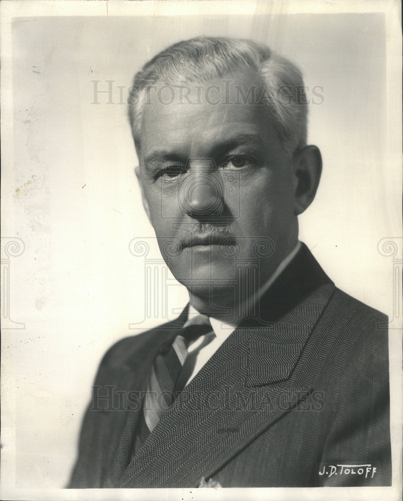 1955 Press Photo TELFER MACARTHUR PRESIDENT OAK LEAVES COMPANY - Historic Images