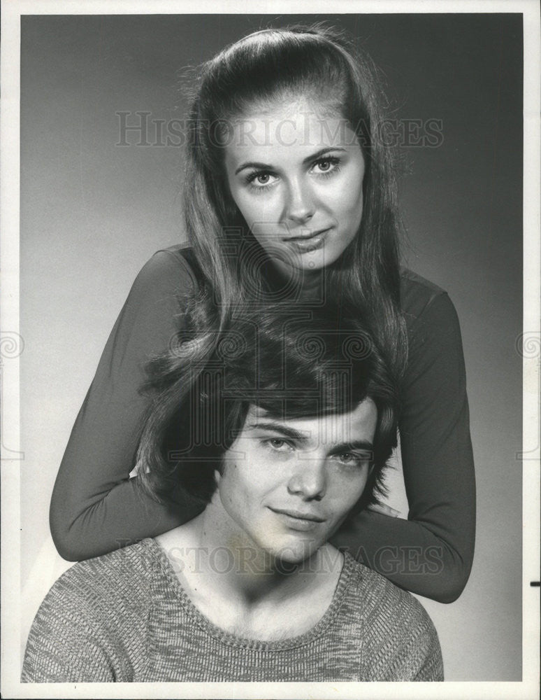 1971 Press Photo Susan MacDonald &amp; Ron Martin in NBC&#39;s &quot;Somerset&quot; - Historic Images