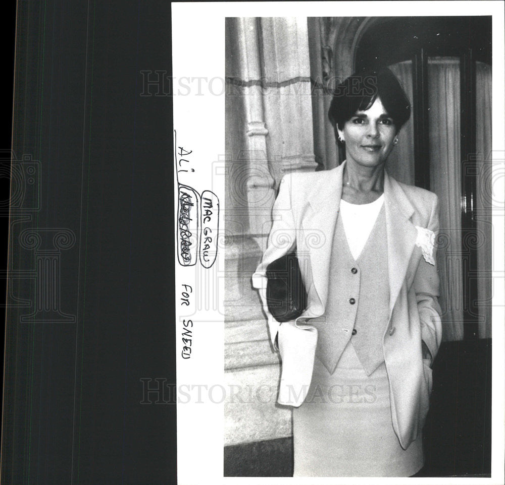 1991 Press Photo Ali MacGraw,actress - Historic Images