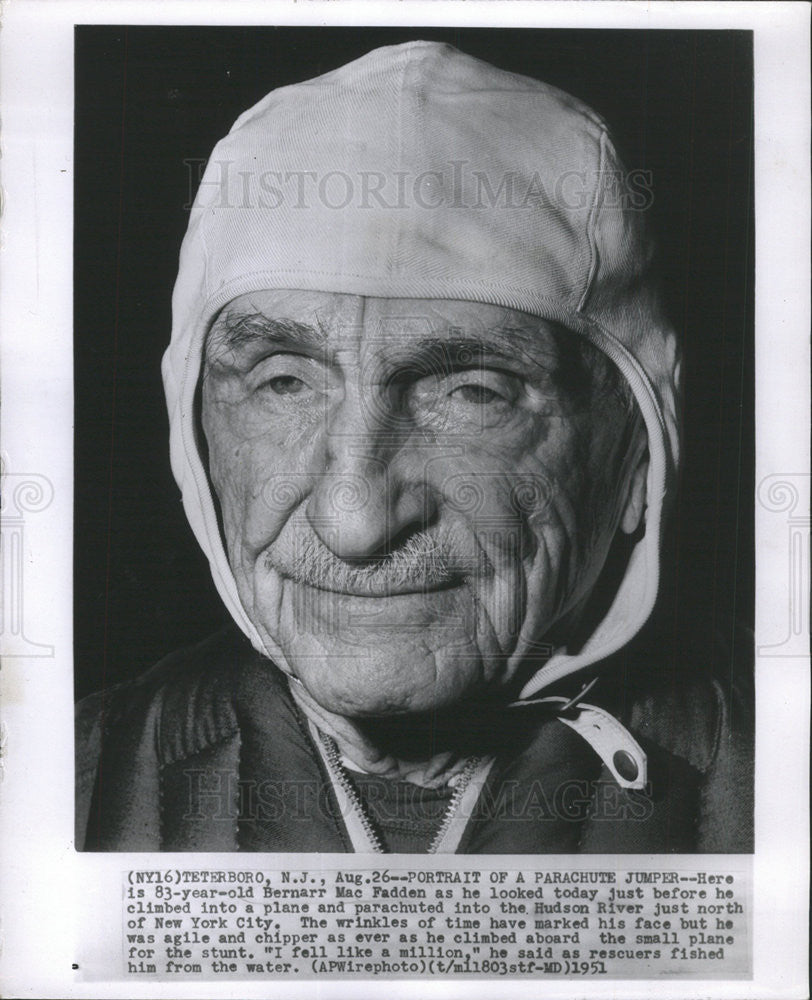 1957 Press Photo Bernarr Mac Fadden, 83-Year-Old, Parachute Jumper - Historic Images
