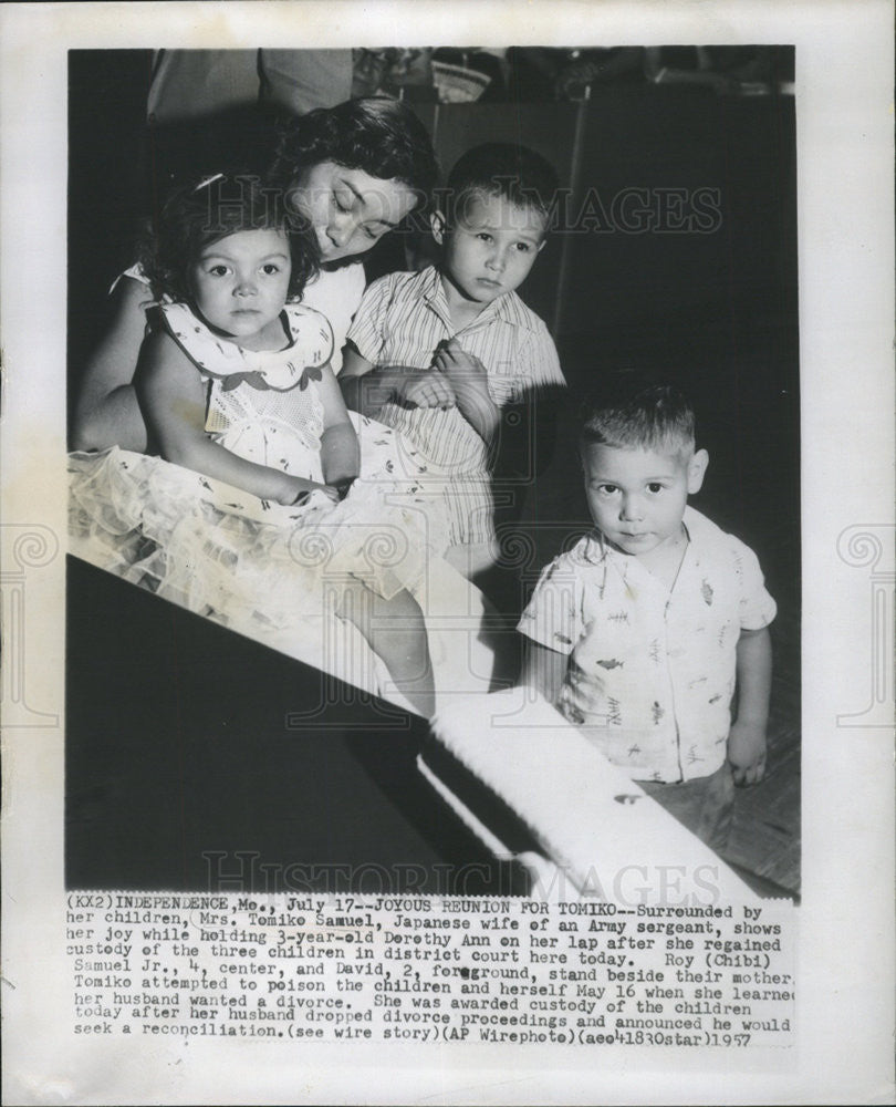 1957 Press Photo Mrs.Tomiko samuel army sergeant wife - Historic Images