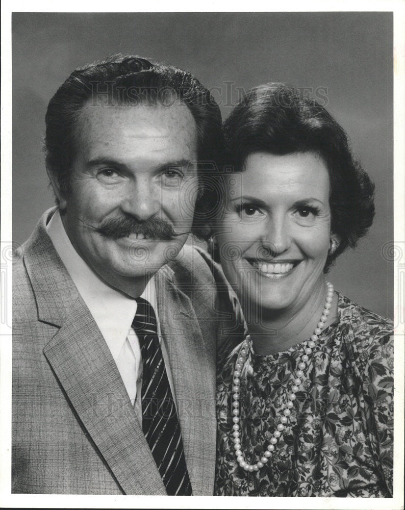 1982 Press Photo Bob and Betty sanders Radio - Historic Images