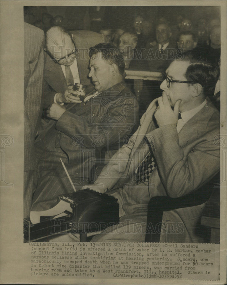 1952 Press Photo Cecil Sanders,L.R. Barham in mine collapse investigation - Historic Images