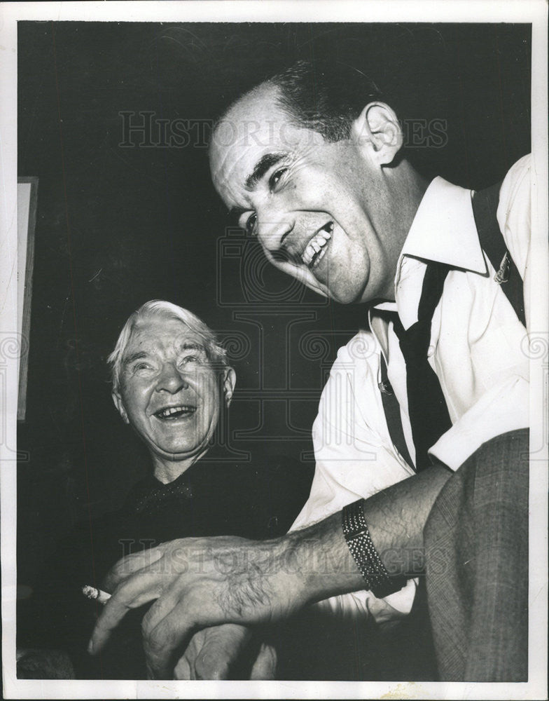 1954 Press Photo Carl Sandburg and Edward R. Murrow,columnists - Historic Images