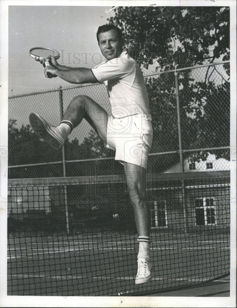 1964 Press Photo Governor Carl Sanders Atlanta Georgia Mansion Tennis - Historic Images