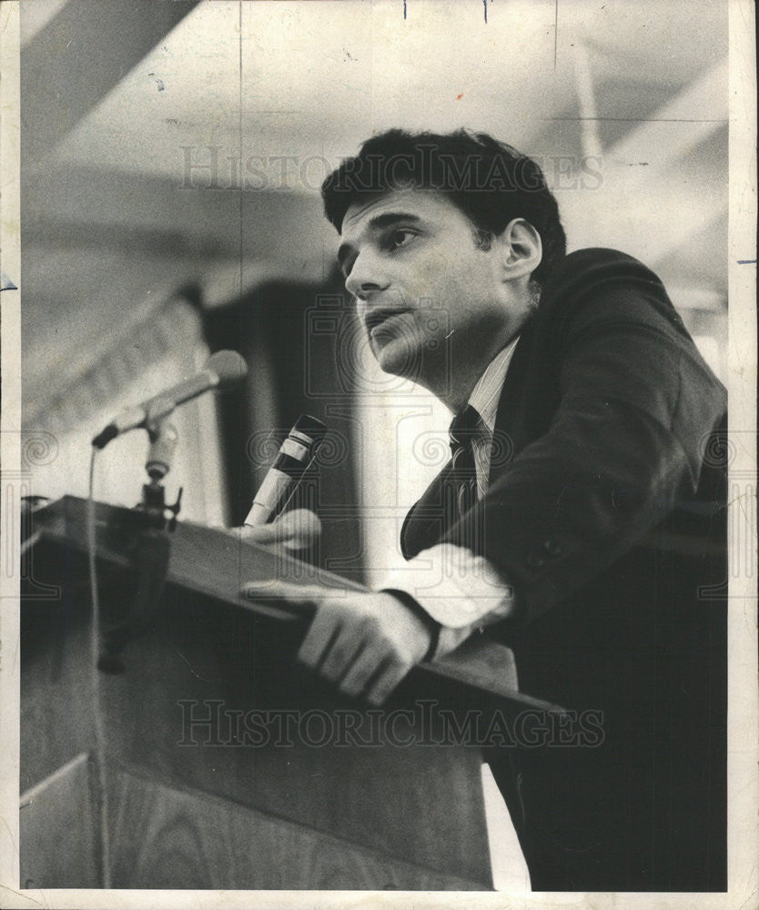 1973 Press Photo of Ralph Nader speaking about Watergate scandal - Historic Images