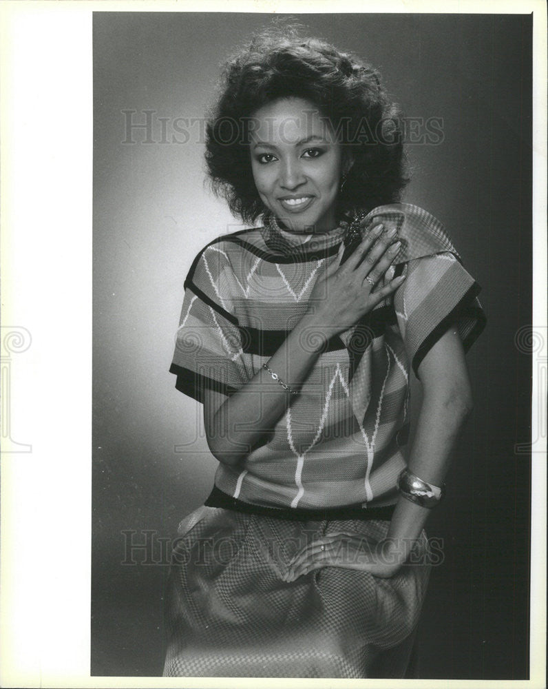 1986 Press Photo Jan Murray Miss Chicago Interview Promo Shot - Historic Images