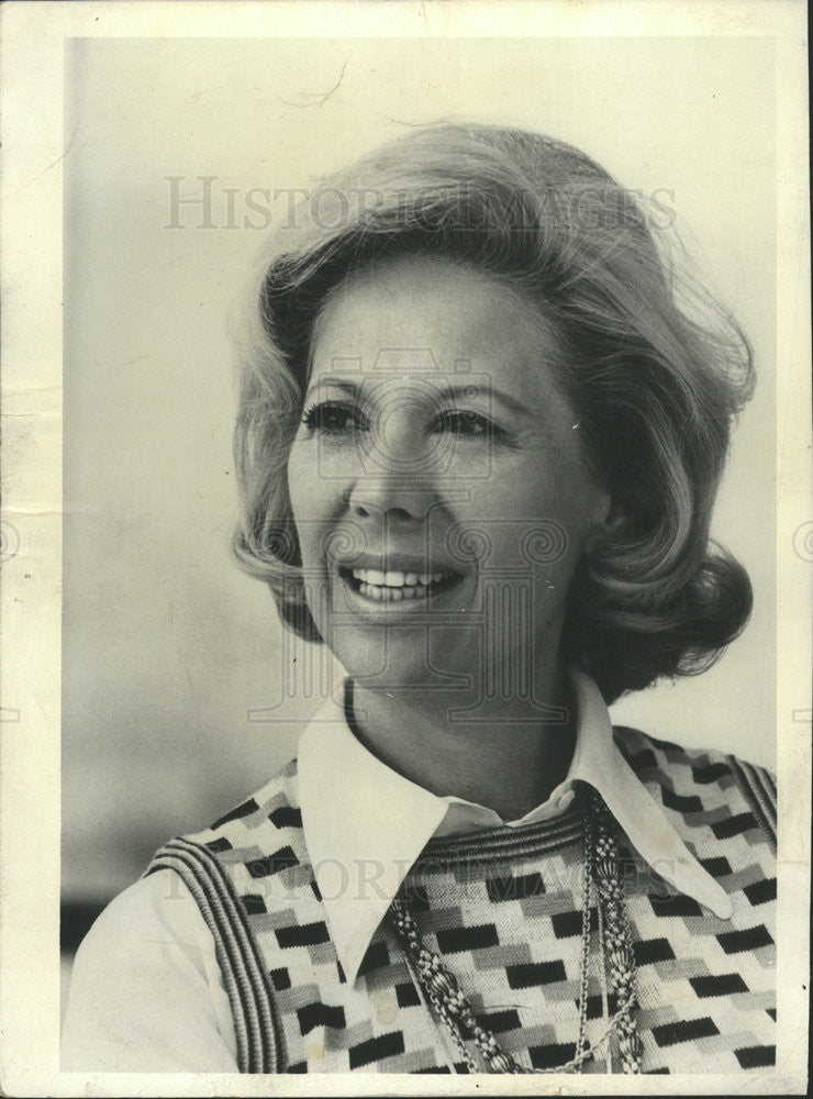 1976 Press Photo Entertainer Sportwoman Dinah Shore ABC Network - Historic Images