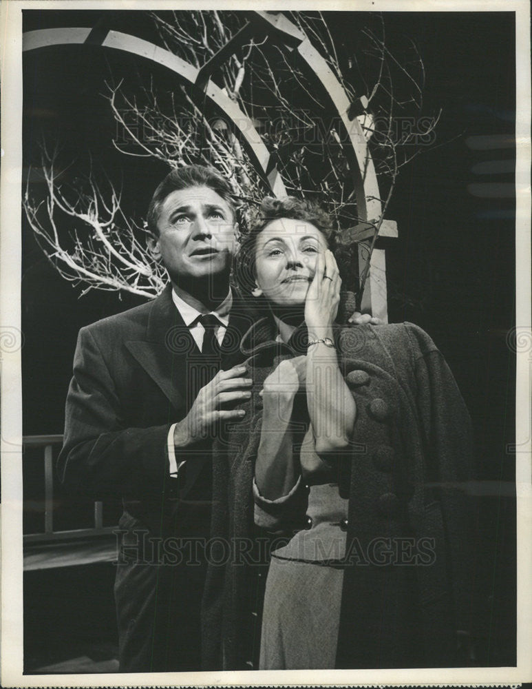 1956 Press Photo Herbert Rudley and Virginia Vincent in &quot;Dream House&quot; - Historic Images