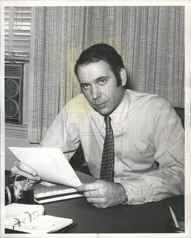 1969 Press Photo Al Rudy film producer at his office - Historic Images