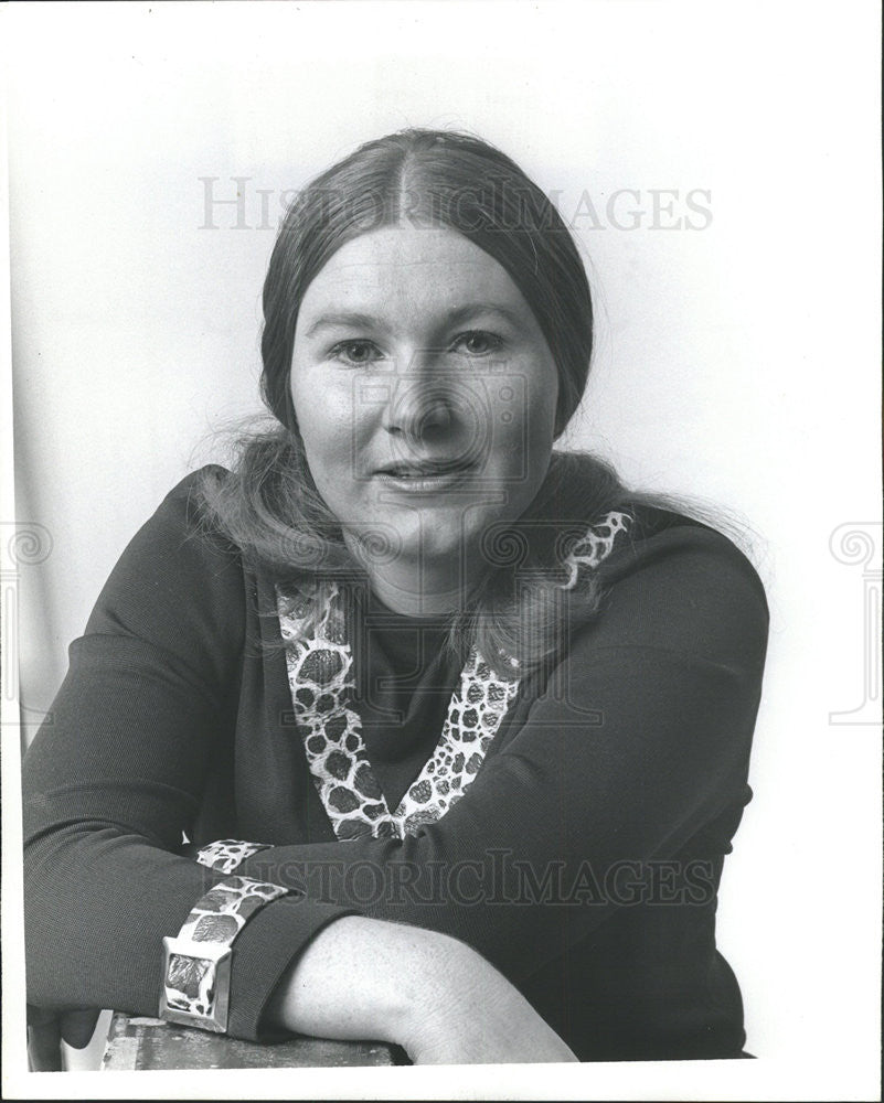 1971 Press Photo Lunchtime Play Actress Ruhl Character Portrait - Historic Images