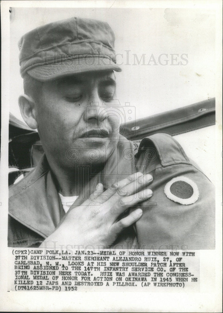 1952 Press Photo Medal of Honor winner Master Sgt.Alejandro Ruiz - Historic Images
