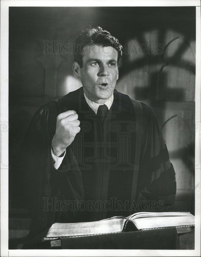 1968 Press Photo Don Murray as Dr. Norman Vicent Peale in "One Man's Way" - Historic Images