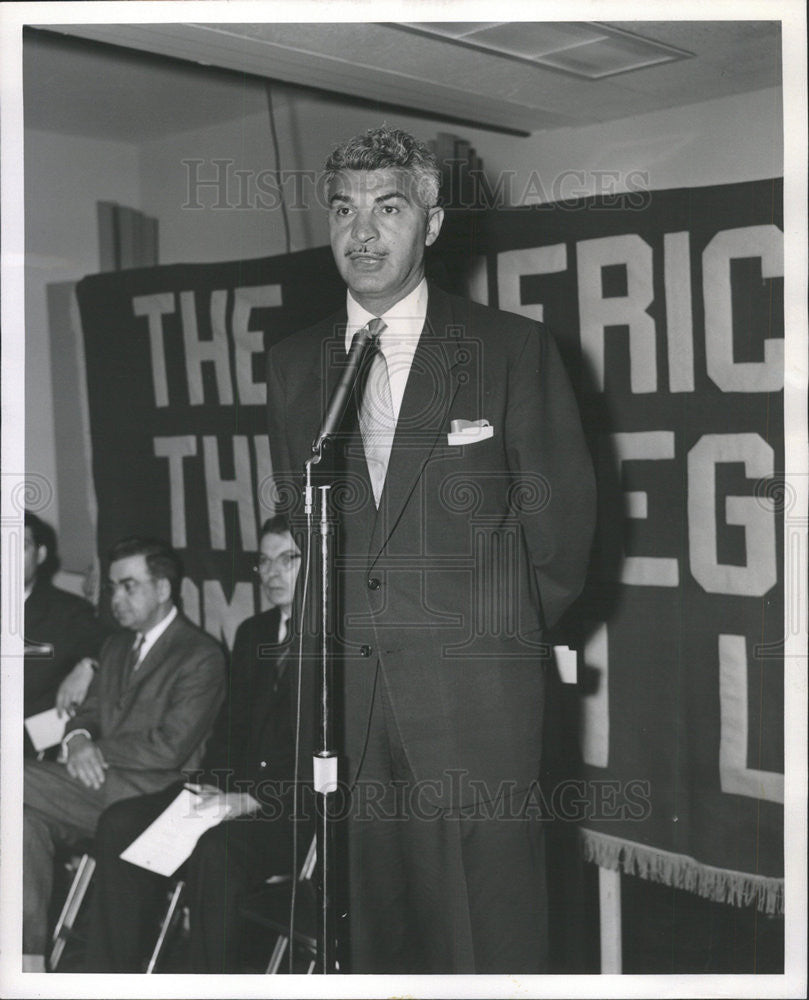 1959 Press Photo Immigration Naturalization Service Acting Assistant Director - Historic Images