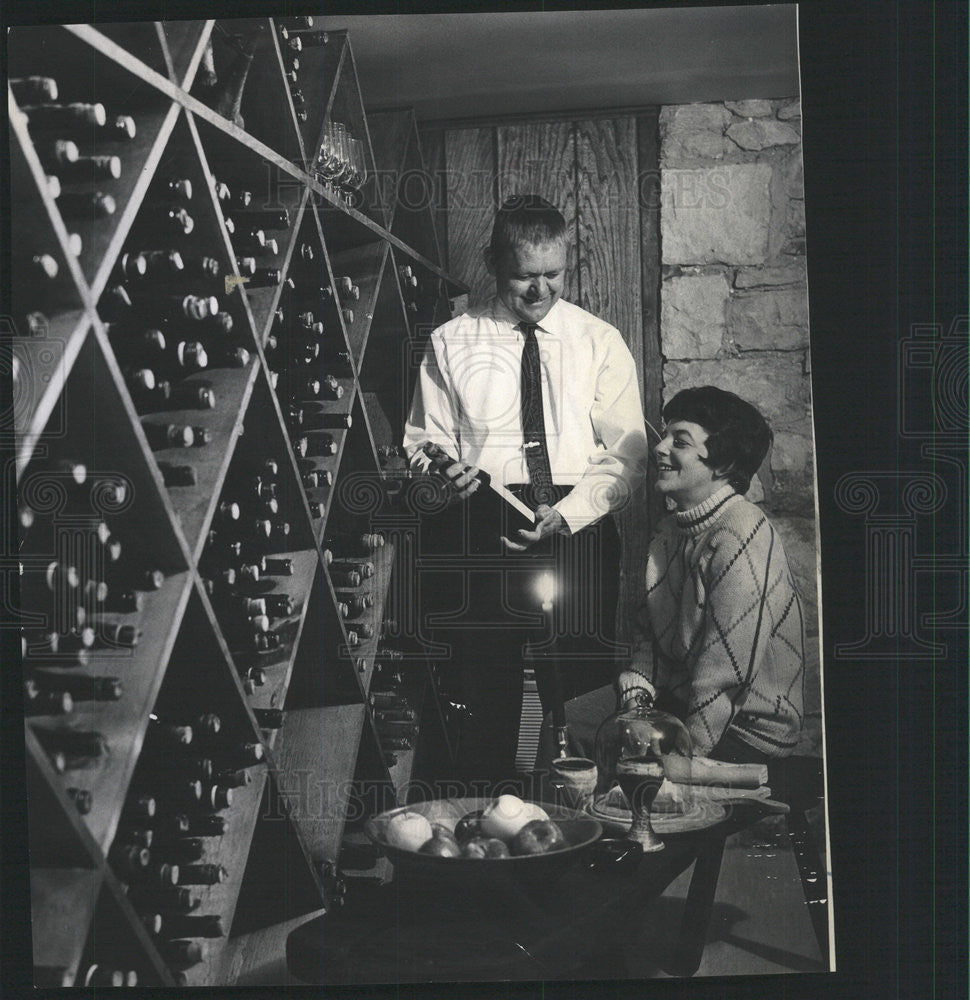 1970 Press Photo James and Mary Williams Wine Collection - Historic Images