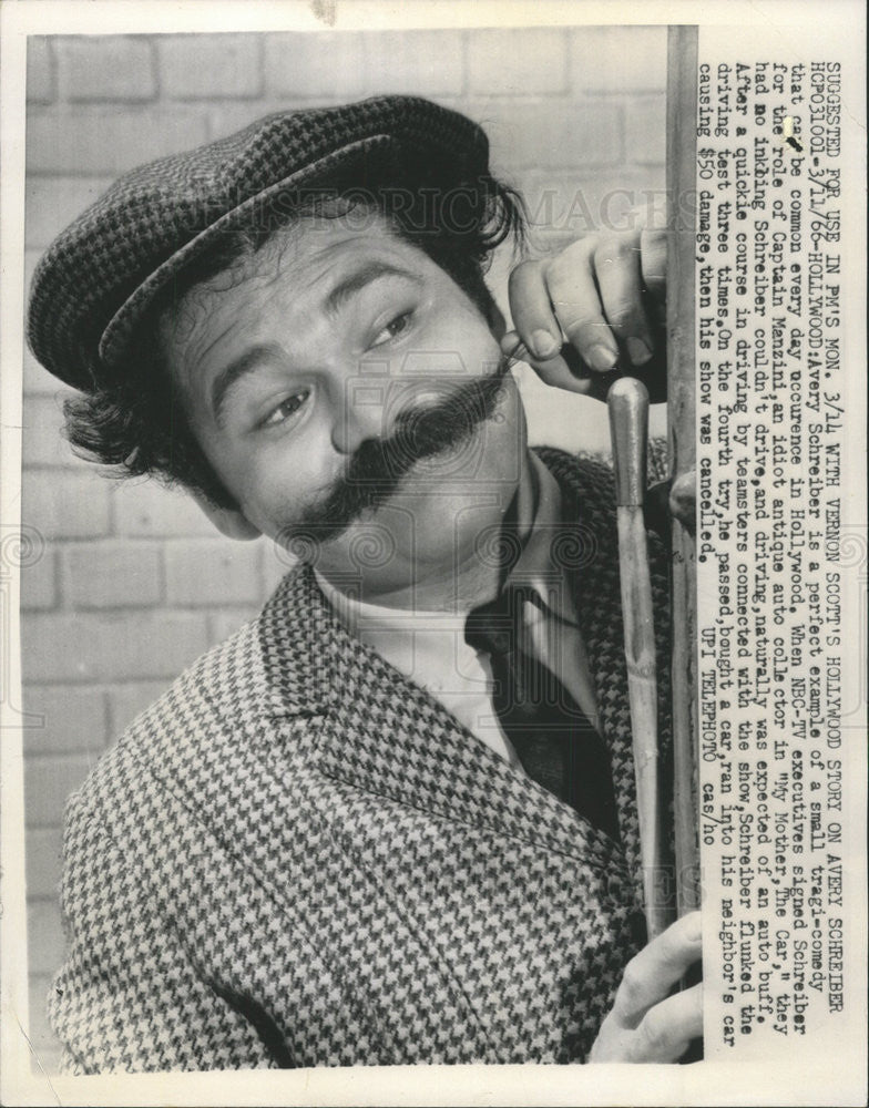 1966 Press Photo Avery Schreiber Comedian Example Of Tragi-Comedy In Hollywood - Historic Images