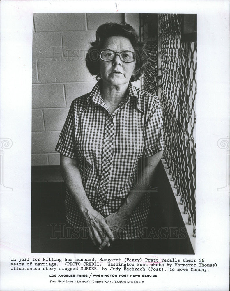 1977 Press Photo Margaret Pratt in Jail for Killing Husband of 36 Years - Historic Images