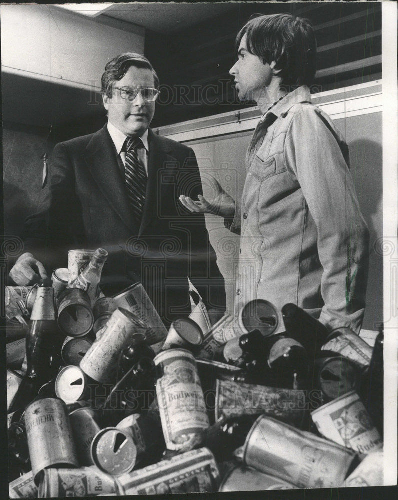 1977 Press Photo Daniel Pierce Steve Packard Illinois Environmental Council - Historic Images