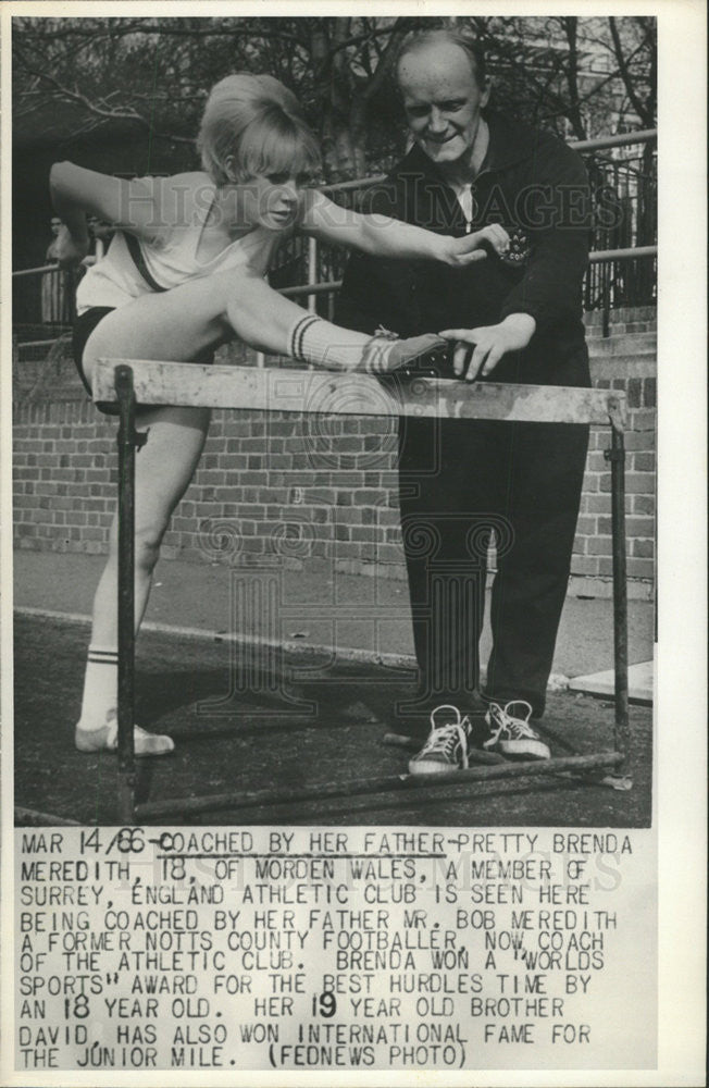 1966 Press Photo Brenda Meredith and dad practice  hurdling - Historic Images