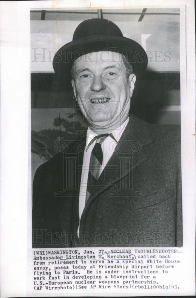 1963 Press Photo Ambassador Livingstone Merchant - Historic Images