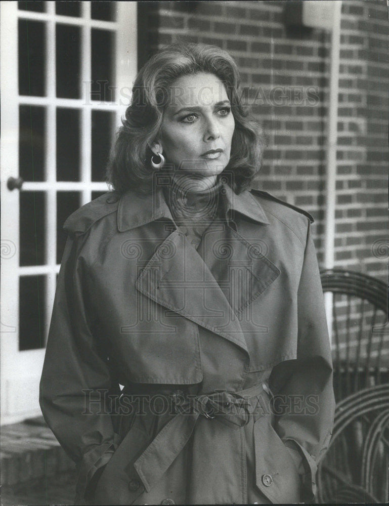 1987 Press Photo Suzanne Pleshette,actress - Historic Images