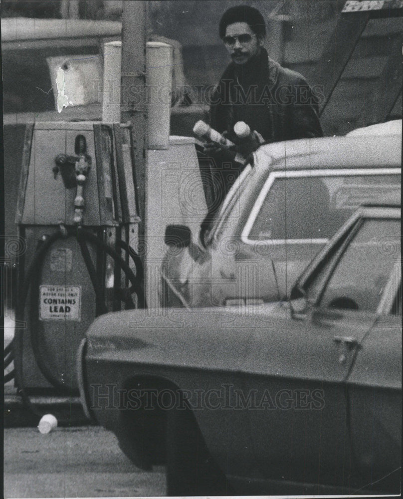 1973 Press Photo LEON PITT SUN-TIME REPORTER - Historic Images