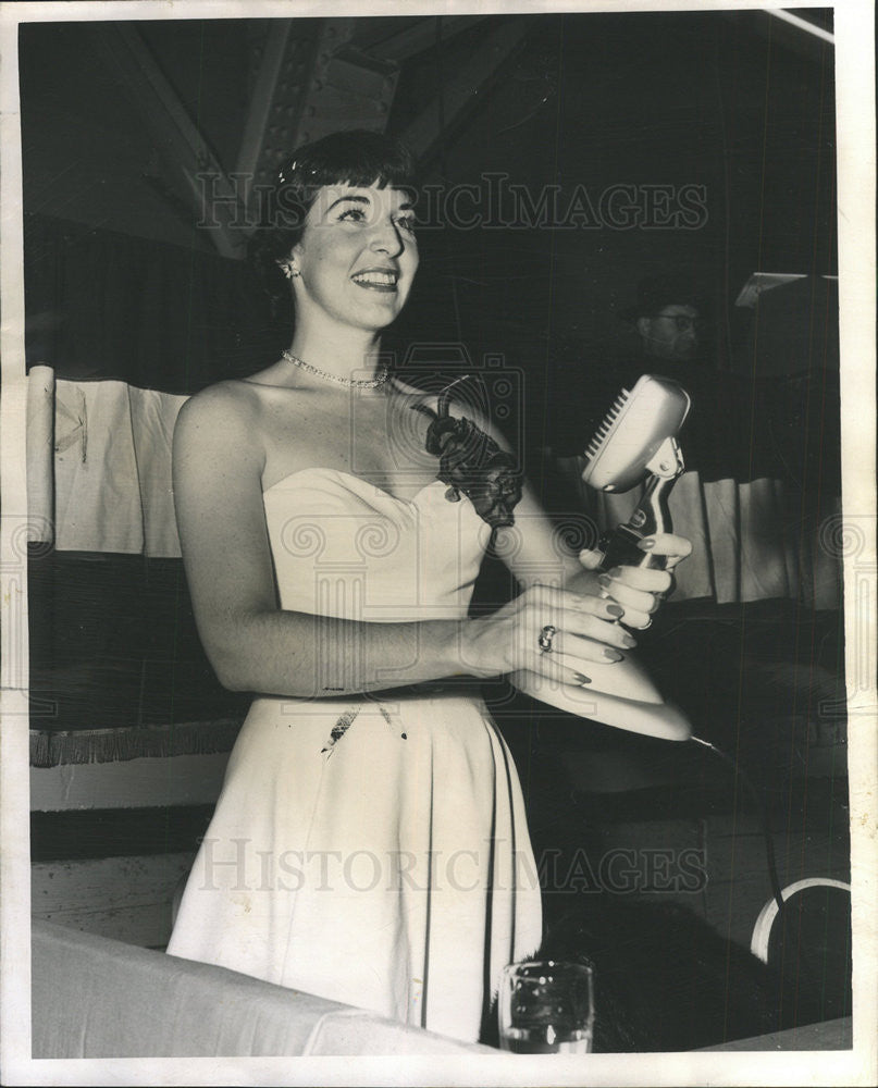 1951 Press Photo Carol Plamondon, actress singer - Historic Images