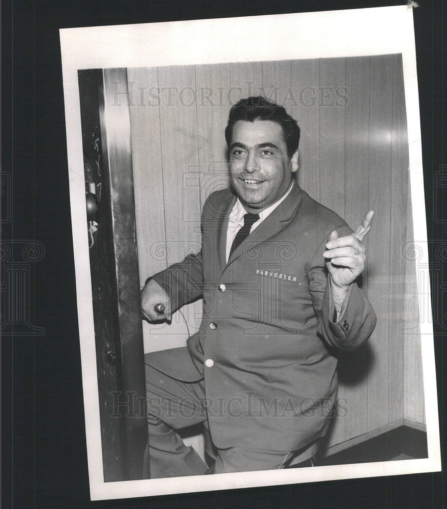 1962 Press Photo George Picardi,elevator operator - Historic Images