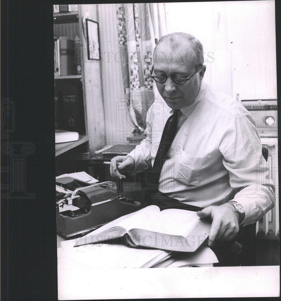 1962 Press Photo Dave Nichol,writer - Historic Images