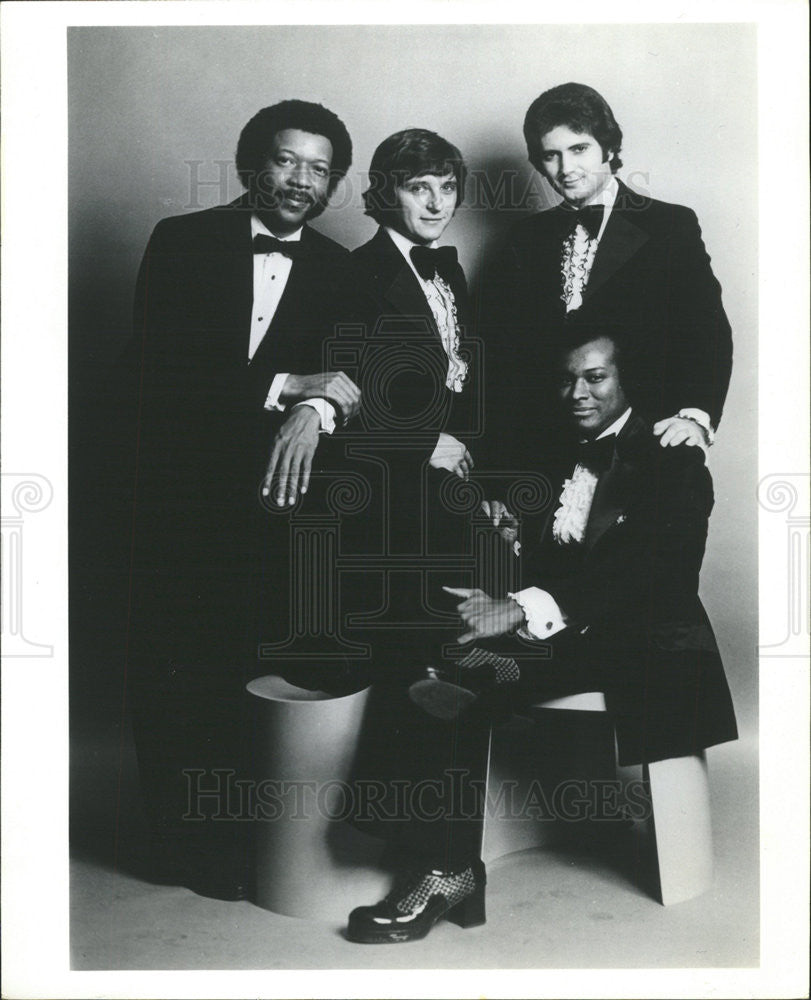 1974 Press Photo Myles Greene &amp; Company - Historic Images