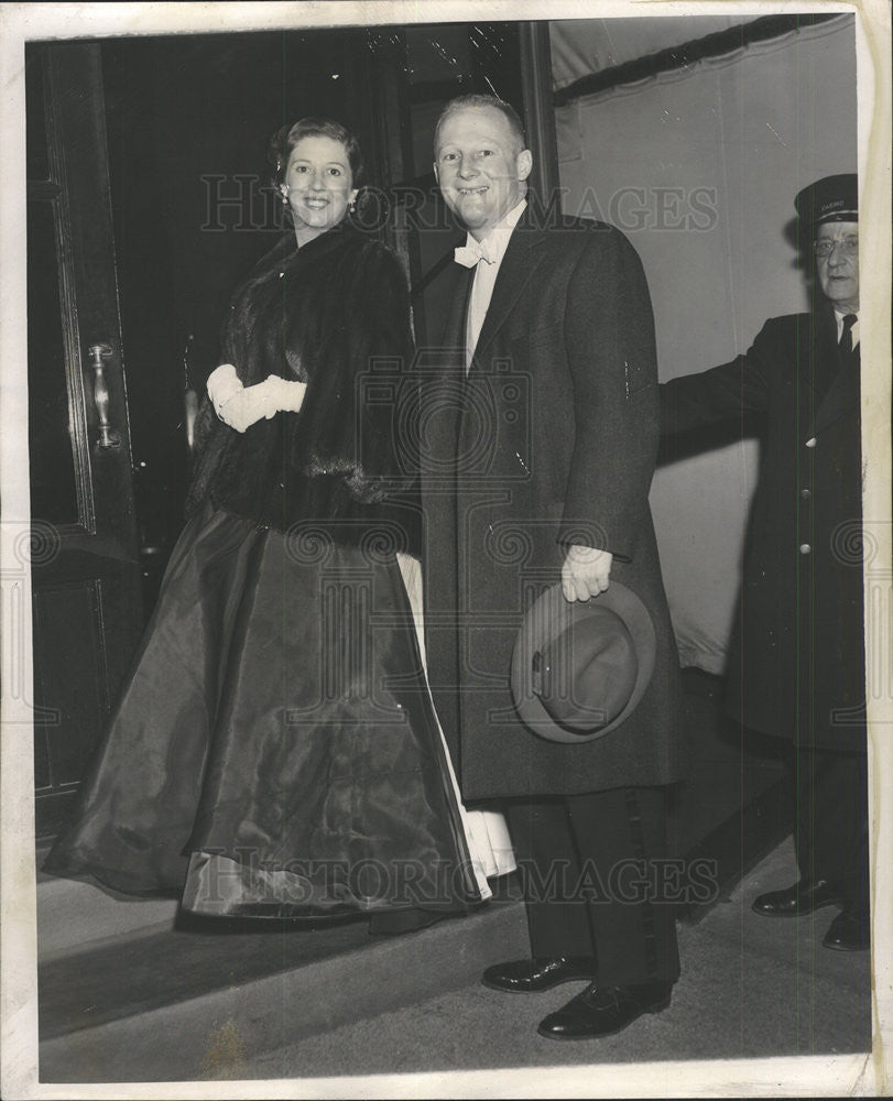 1955 Press Photo Mr and Mrs Richard Needham - Historic Images