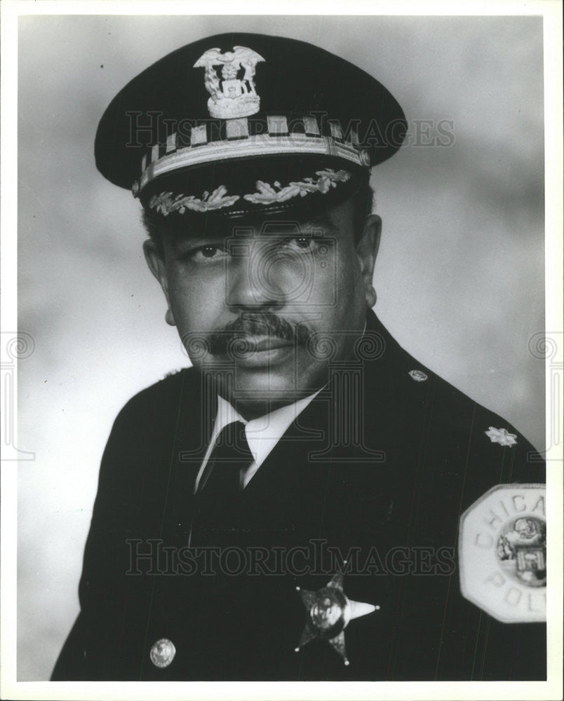 1995 Press Photo Commander Sanford Neal of Chicago police - Historic Images