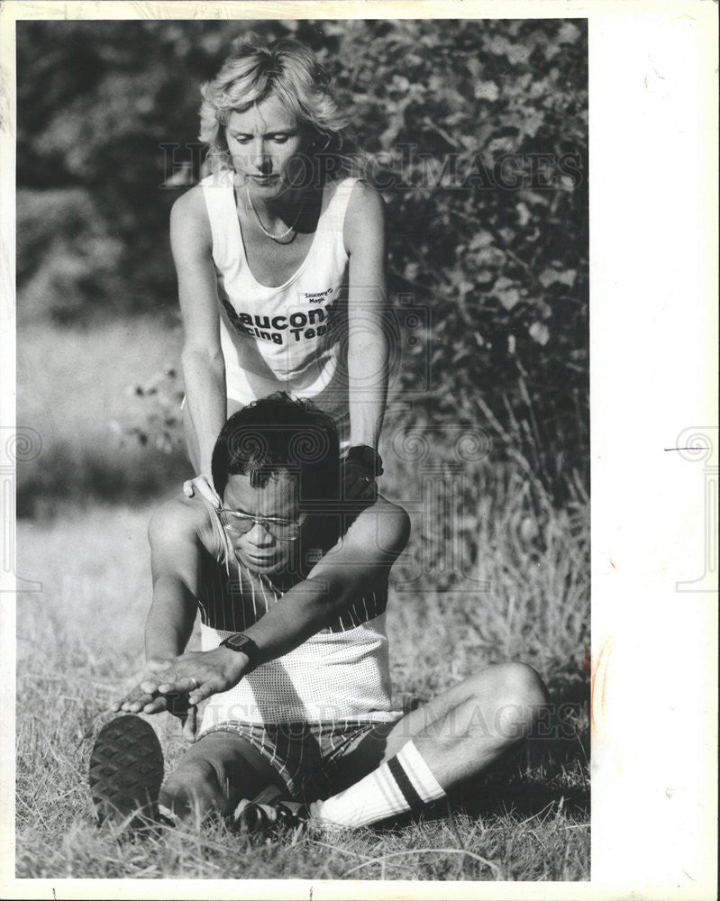 1984 Press Photo Dr Noel Nequin and wife Katrina,runners - Historic Images