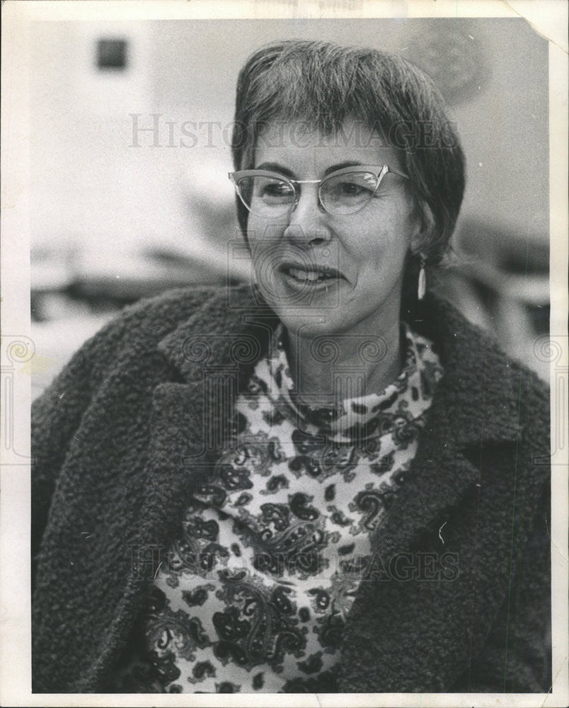 1970 Press Photo Mrs Ruth Nedelski,worker complaint - Historic Images