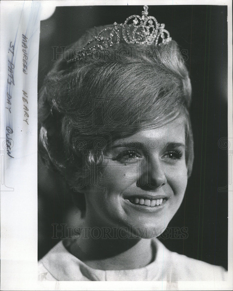 1968 Press Photo Maureen Neary,Queen of St Pats Day parade - Historic Images