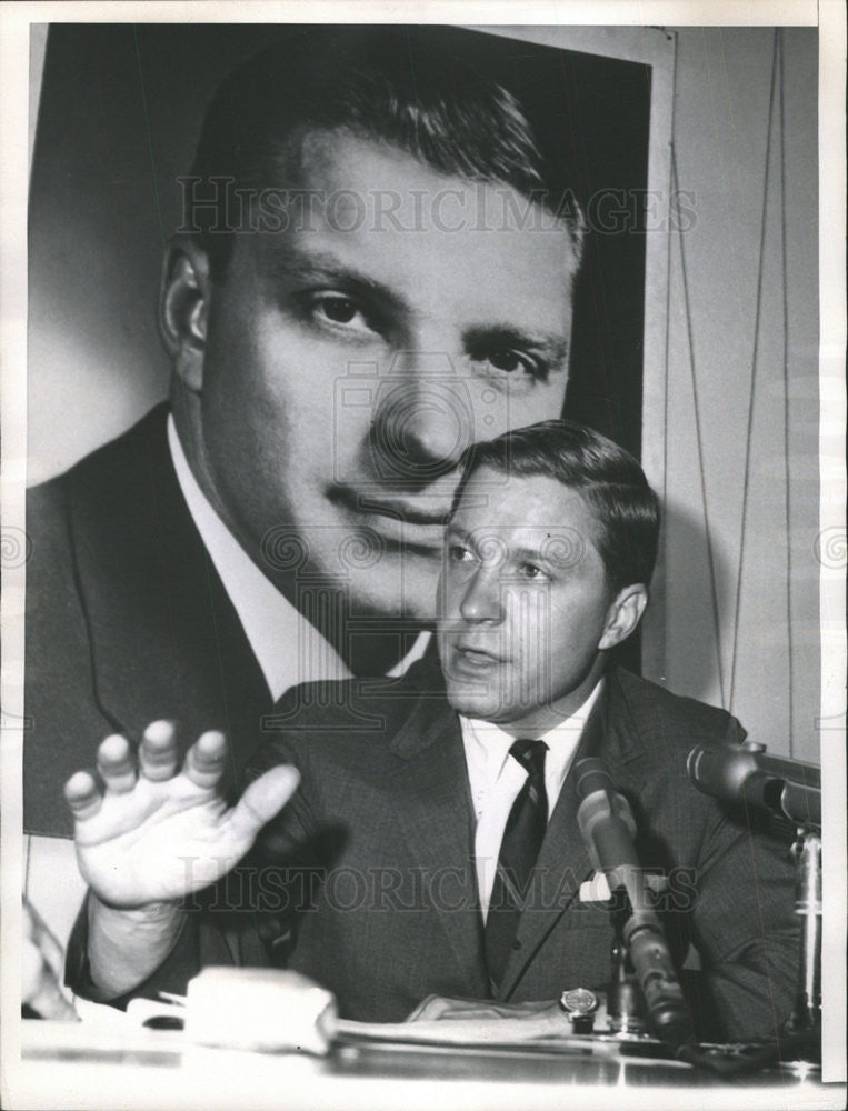 1964 Press Photo Charles H Percy,Rep candidate for Ill. Gov - Historic Images